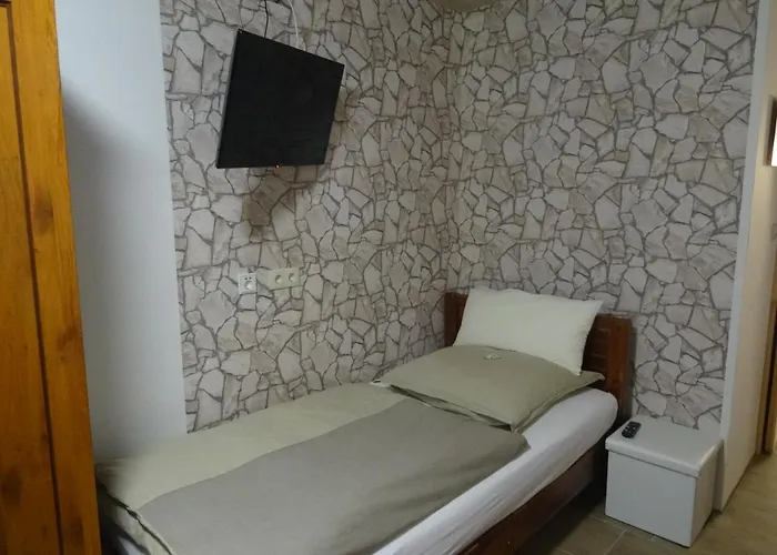 Und Paffrath Gasthof Grossbrembach