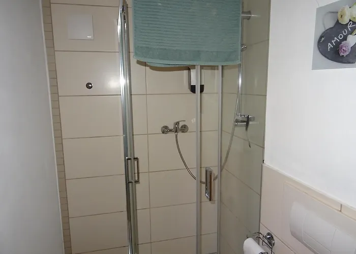 Gæstehus Und Gaestehaus Paffrath Grossbrembach